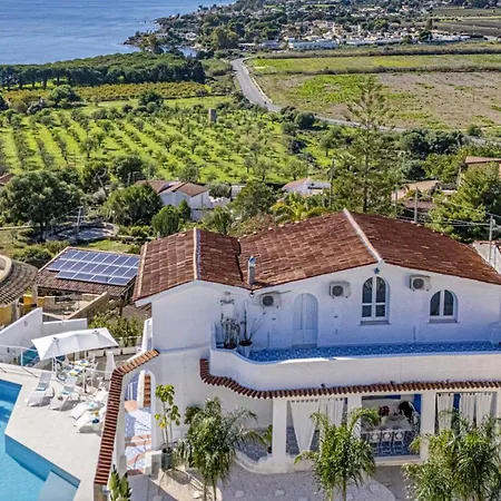 Villa Blu Marino By *